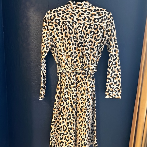 Jcrew leopard print dress. Size 6. - Picture 7 of 8